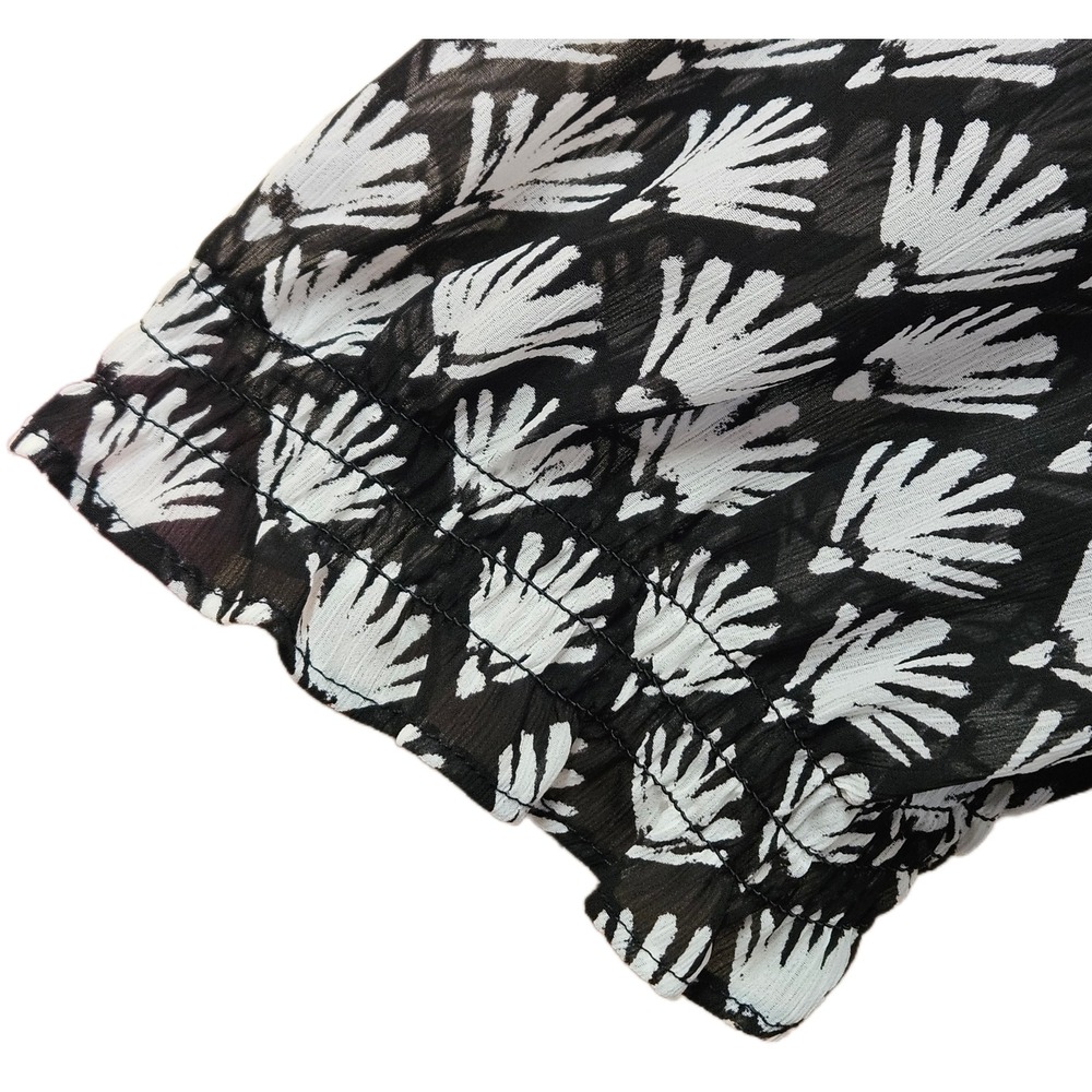 J. Crew Black & White Fan/Seashell Print V Neck Short Puff Sleeve Blouse Size L - Picture 4 of 7